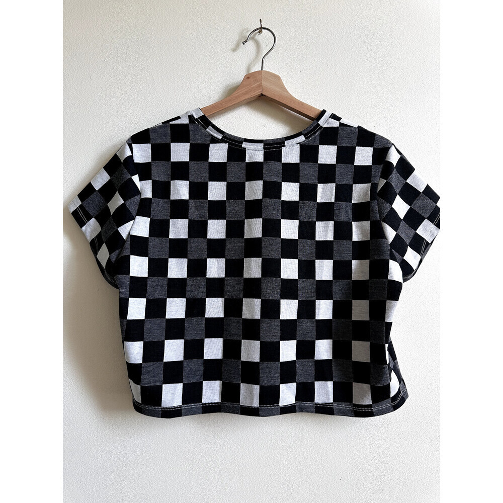 BP. Cutout Crop Tee In Black- White Gingham plus size 1X - Picture 13 of 15